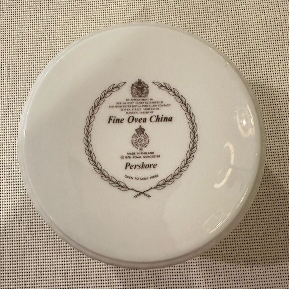 ROYAL WORCESTER Pershore (Gold Trim) Vintage Fine Oven China 6” Souffle Dish - Picture 5 of 7